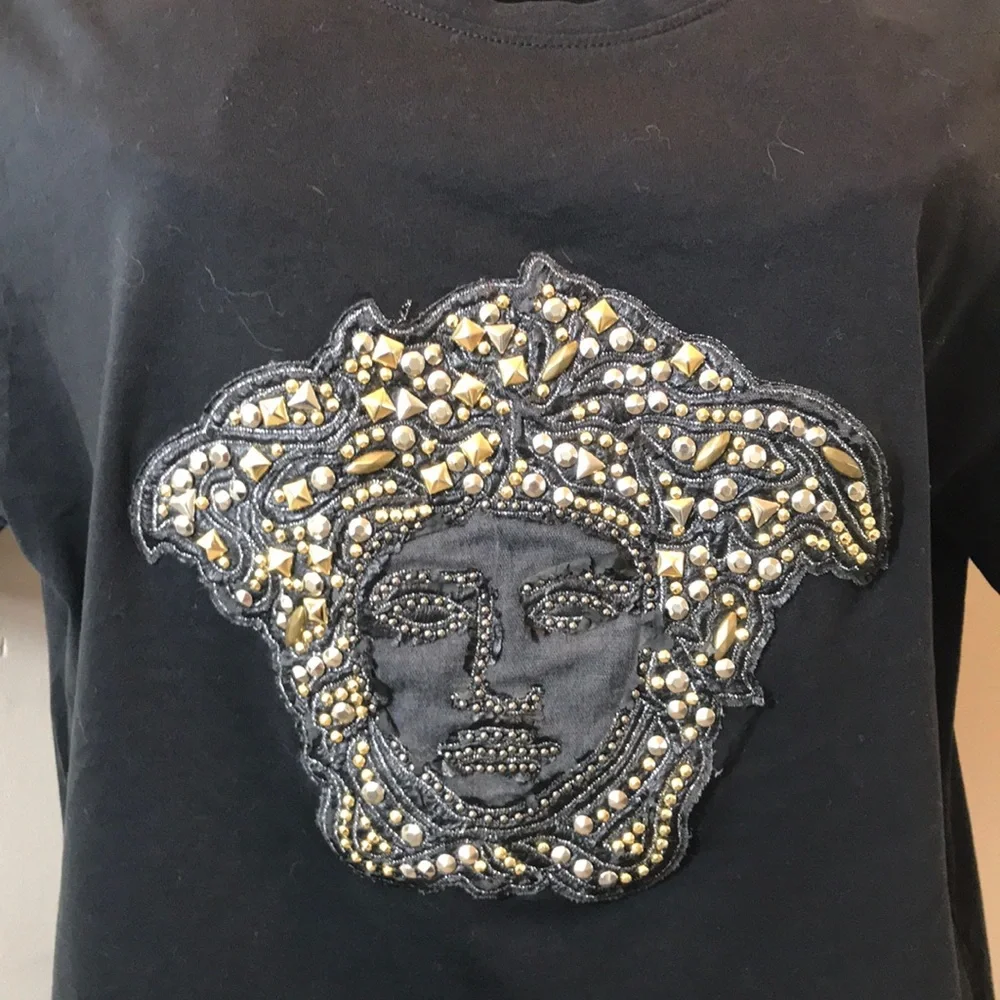 GIANNI VERSACE Black & Gold Beaded Medusa T-Shirt - Picture 1 of 9